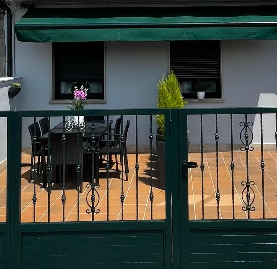 Apartamentos A Illa Redondela Exterior foto